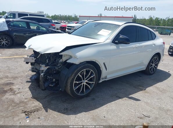 5UX2V1C00M9E90762 2021 BMW X4 White Przód lewy