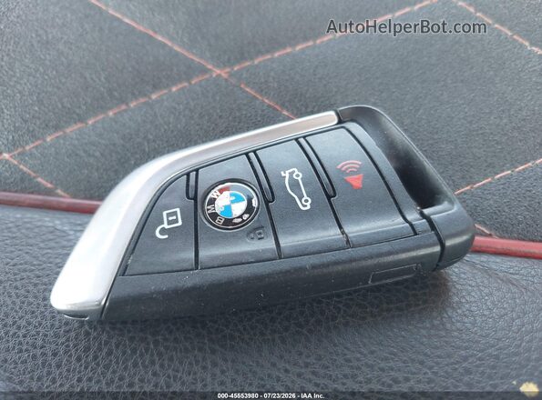 5UX2V1C03LLE67221 2020 BMW X4 White Dashboard view