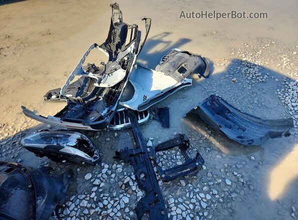 5UX2V1C05L9C53005 2020 BMW X4 White Widok naklejki z numerem VIN