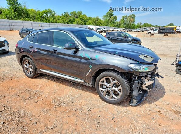 5UX33DT02N9L91340 2022 BMW X4 Gray Front right