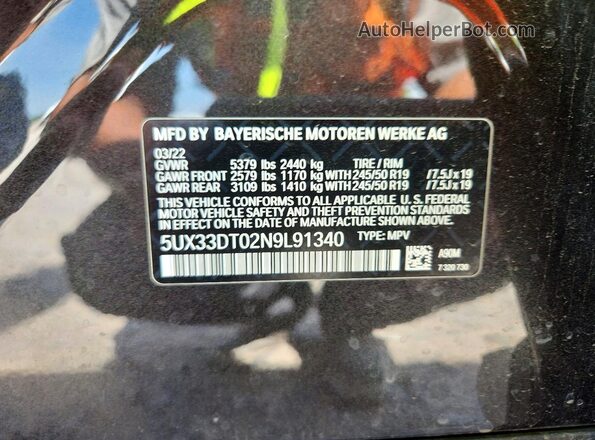 5UX33DT02N9L91340 2022 BMW X4 Gray 360 interior view