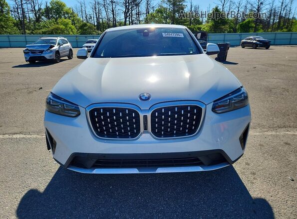 5UX33DT03R9V10857 2024 BMW X4 White წინა ხედი
