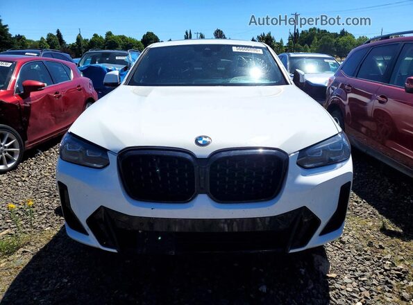 5UX33DT0XP9P10129 2023 BMW X4 White Front view