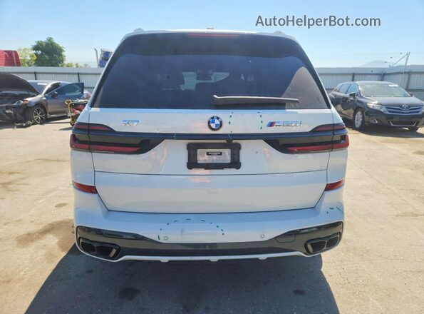 5UX33EM00R9S98553 2024 BMW X7 White Vista trasera