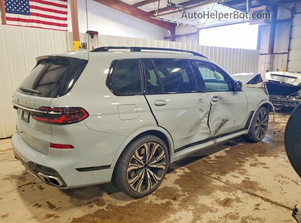 5UX33EM02S9Y23621 2025 BMW X7 Gray Trasero derecho