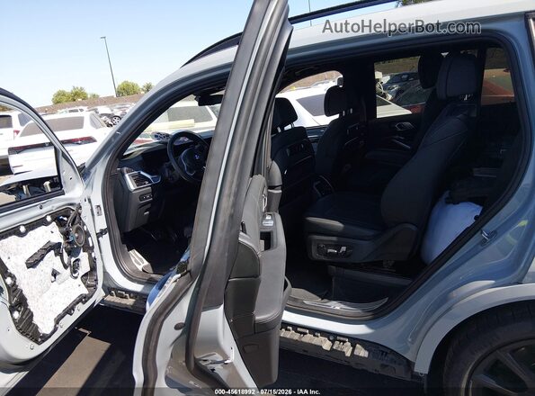 5UX33EM05R9S86530 2024 BMW X7 Gray Widok naklejki z numerem VIN