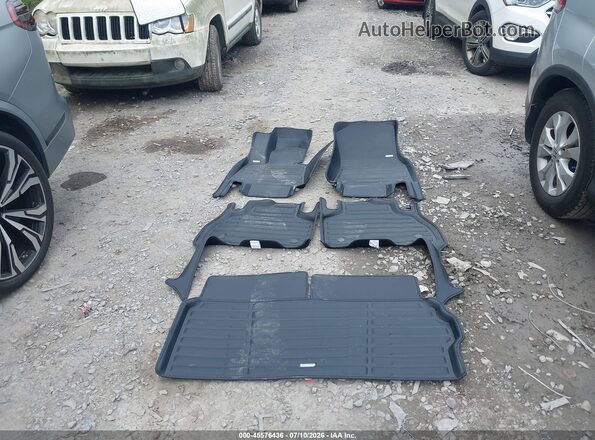 5UX33EM09S9X97941 2025 BMW X7 Gray ხელსაწყოთა პანელის ხედი