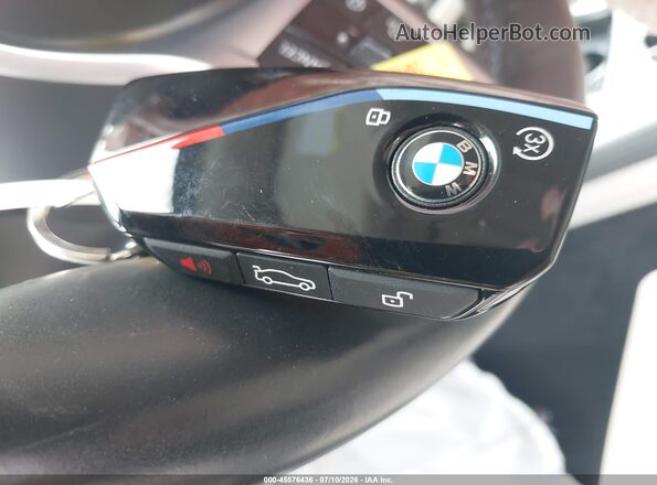 5UX33EM09S9X97941 2025 BMW X7 Gray წინა პანელის ხედი