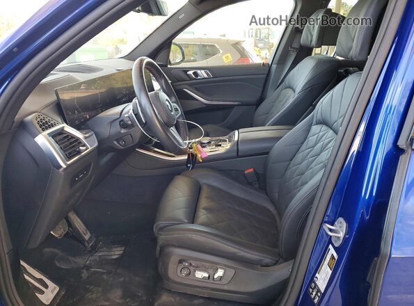 5UX33EU03S9Y30867 2025 BMW X5 Blue Սալոնի դիմացի տեսք