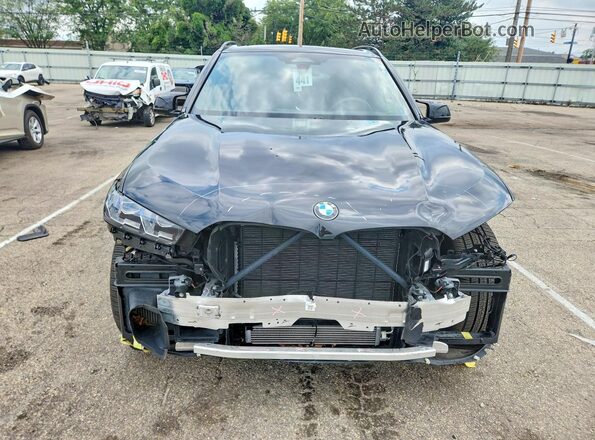 5UX33EU04S9Y17755 2025 BMW X5 Black Դիմացի տեսք