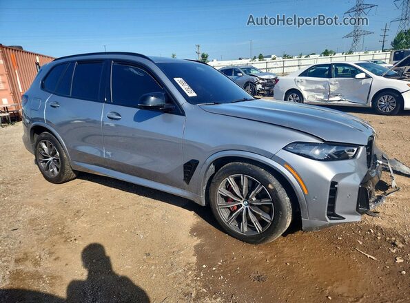 5UX33EU05T9106387 2026 BMW X5 Серый Передняя правая четверть