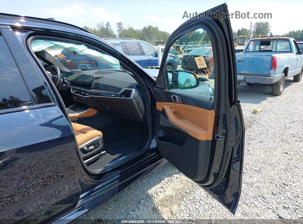 5UX33EU0XT9252347 2026 BMW X5 Dark Blue წინა სალონის ხედი