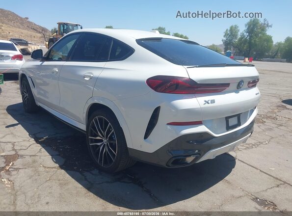 5UX33EX00R9U86601 2024 BMW X6 White Trasero izquierdo