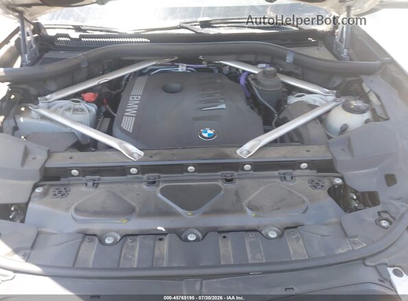 5UX33EX00R9U86601 2024 BMW X6 White Vista trasera