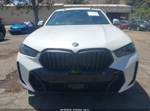 5UX33EX00R9U86601 2024 BMW X6 White Vista del cuadro de instrumentos