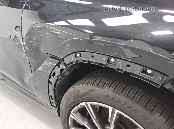 5UX33EX02T9280462 2026 BMW X6 Black 