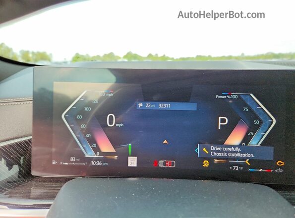 5UX33EX03R9S31389 2024 BMW X6 Gray Instrument cluster view