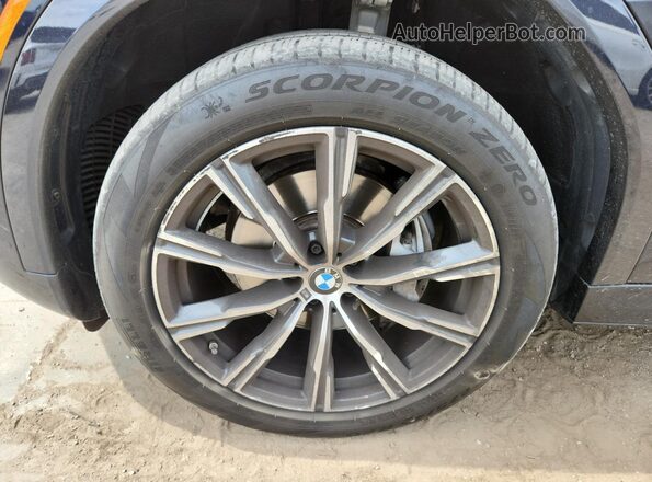 5UX33EX05S9X22911 2025 BMW X6 Black 