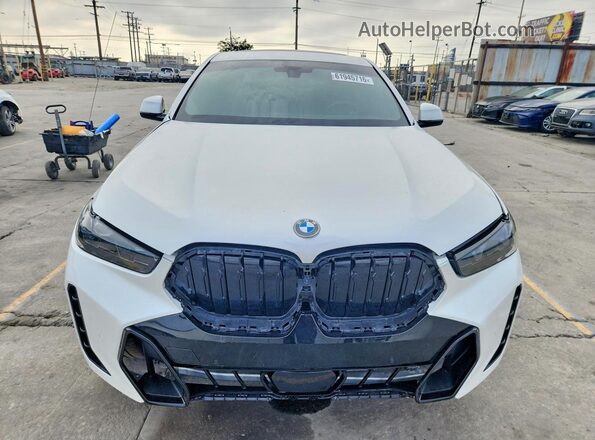 5UX33EX06R9U92371 2024 BMW X6 White Front view