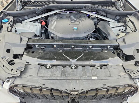 5UX33EX06R9U92371 2024 BMW X6 White Engine compartment view