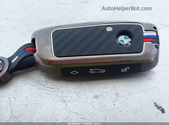 5UX33EX09S9W32242 2025 BMW X6 Black Вид панелі приладів