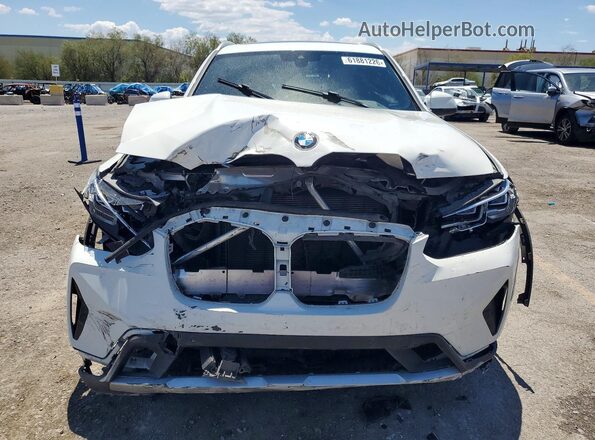 5UX43DP00N9M35835 2022 BMW X3 White Widok z przodu