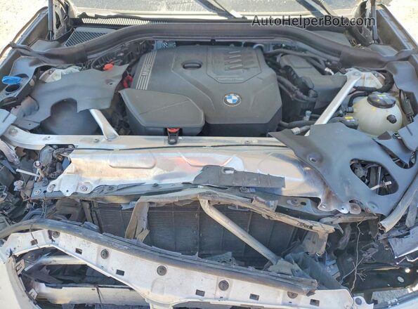 5UX43DP00N9M35835 2022 BMW X3 White Widok komory silnika