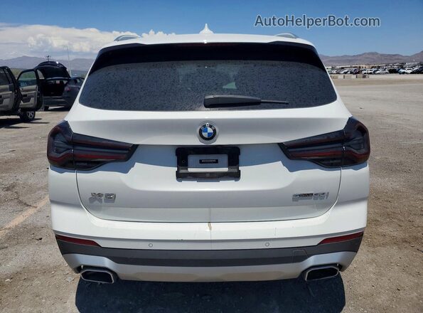 5UX43DP00N9M35835 2022 BMW X3 White Widok z tyłu