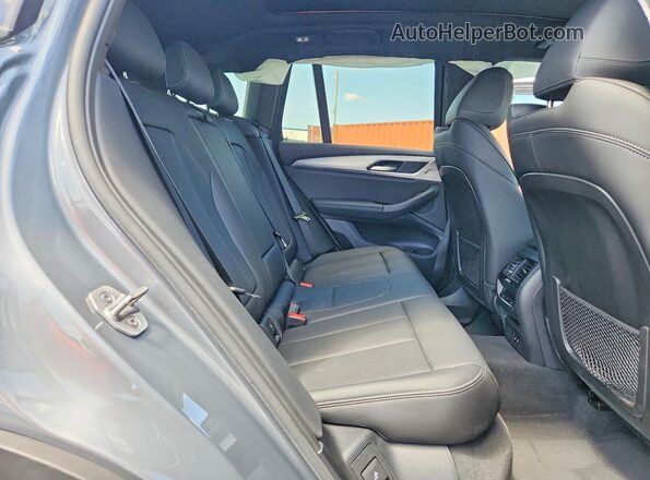 5UX43DP01R9U62953 2024 BMW X3 Серый Вид задней части салона