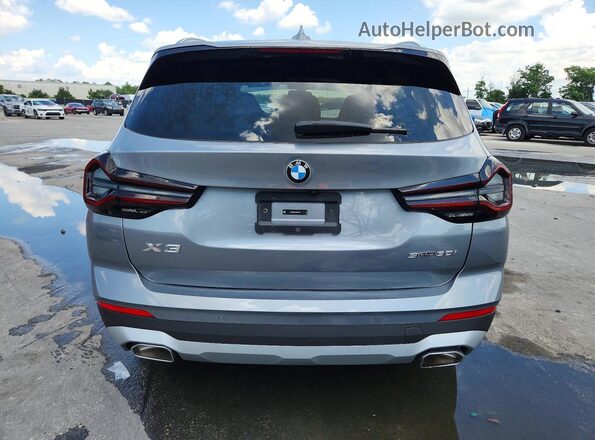 5UX43DP01R9U62953 2024 BMW X3 Серый Вид сзади