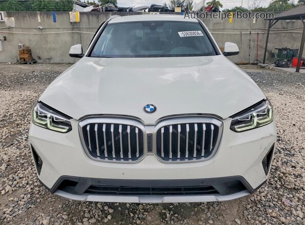 5UX43DP01R9W87597 2024 BMW X3 Белый Вид спереди