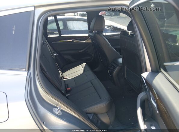 5UX43DP02R9V05857 2024 BMW X3 Gray Вид наклейки з VIN-кодом