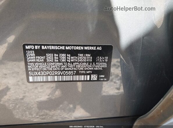 5UX43DP02R9V05857 2024 BMW X3 Gray Вид підкапотного простору