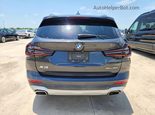 5UX43DP03N9M51348 2022 BMW X3 Black Rear view