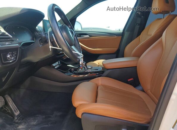 5UX43DP05P9P13132 2023 BMW X3 White Widok wnętrza z przodu