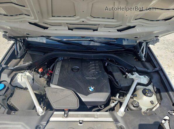 5UX43DP05P9S61330 2023 BMW X3 White Rear interior view