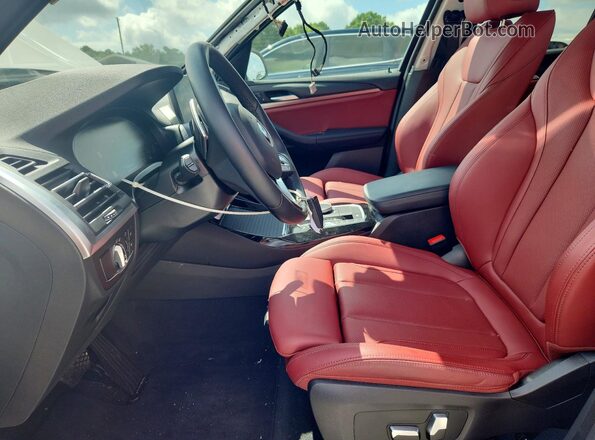 5UX43DP05P9S61330 2023 BMW X3 White Front interior view