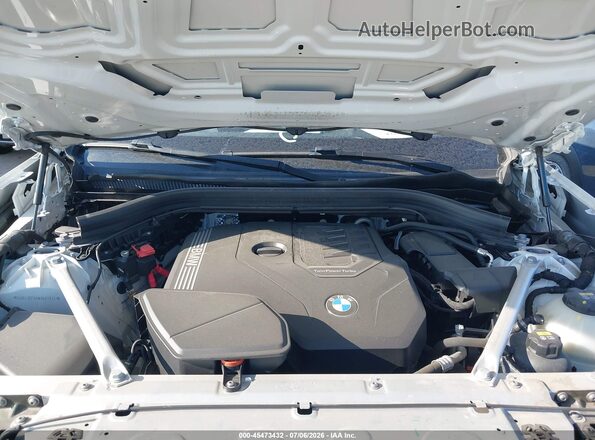 5UX43DP06N9K87934 2022 BMW X3 White Հետևի տեսք