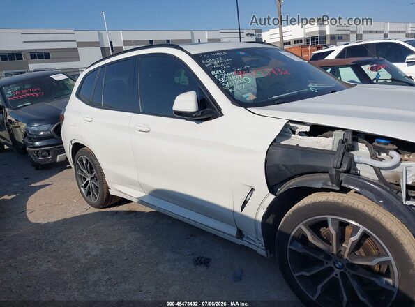 5UX43DP06N9K87934 2022 BMW X3 White Սալոնի հետևի տեսք