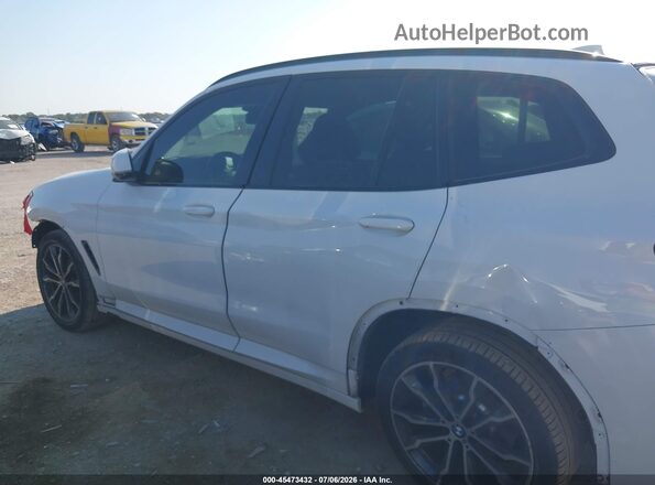 5UX43DP06N9K87934 2022 BMW X3 White Սալոնի 360 աստիճան տեսք