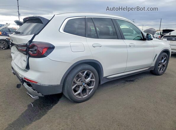 5UX43DP07P9R62838 2023 BMW X3 White Задня права чверть