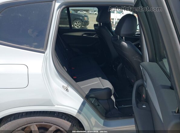 5UX43DP08P9N81354 2023 BMW X3 Light Blue Vista de la etiqueta del VIN