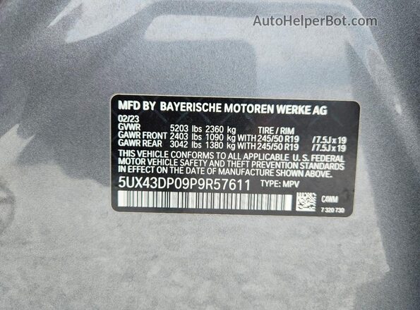 5UX43DP09P9R57611 2023 BMW X3 Gray 360 interior view