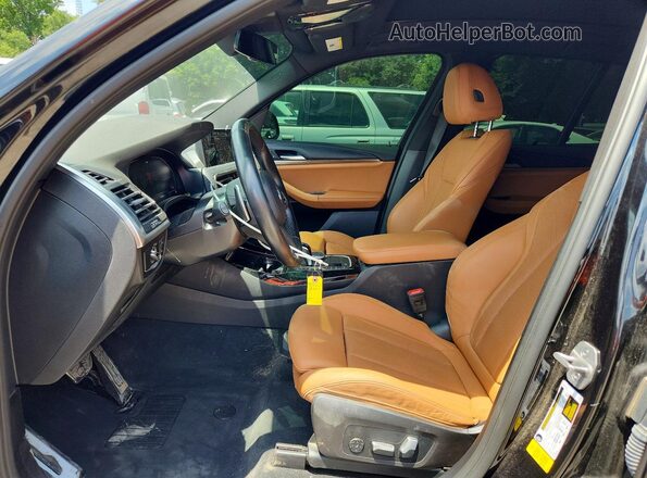 5UX43DP09P9S64005 2023 BMW X3 Black წინა სალონის ხედი