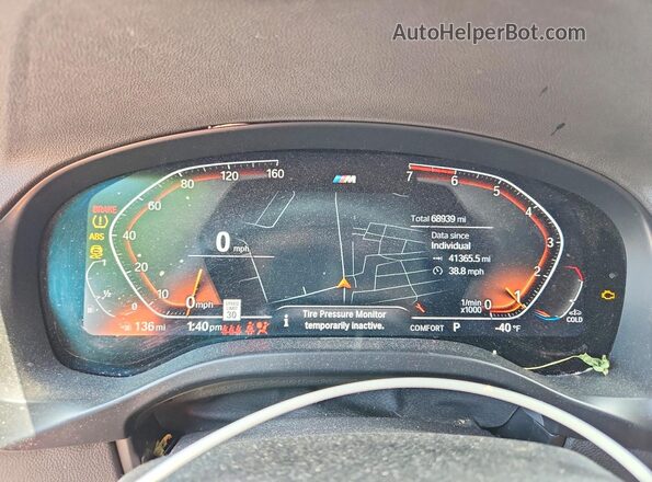 5UX43DP09P9S64005 2023 BMW X3 Black ხელსაწყოთა პანელის ხედი