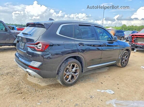 5UX43DP09R9W13246 2024 BMW X3 Black Հետևի աջ