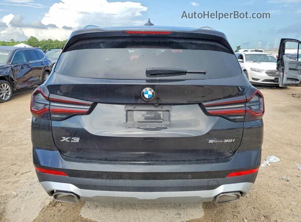 5UX43DP09R9W13246 2024 BMW X3 Black Հետևի տեսք