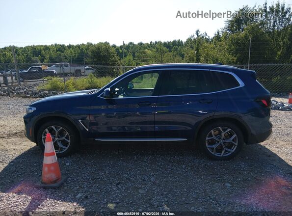 5UX43DP0XN9N06037 2022 BMW X3 Синий Панорамный вид салона 360°