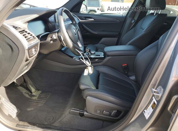 5UX43DP0XR9V86252 2024 BMW X3 Gray წინა სალონის ხედი