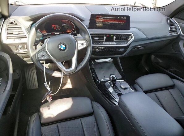 5UX43DP0XR9V86252 2024 BMW X3 Gray წინა პანელის ხედი